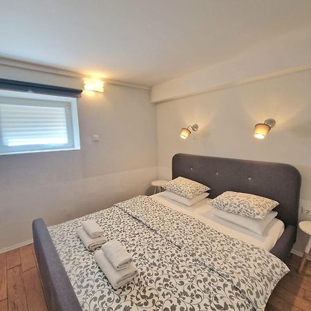 Max'S Downtown Oasis Apartment Zadar Luaran gambar